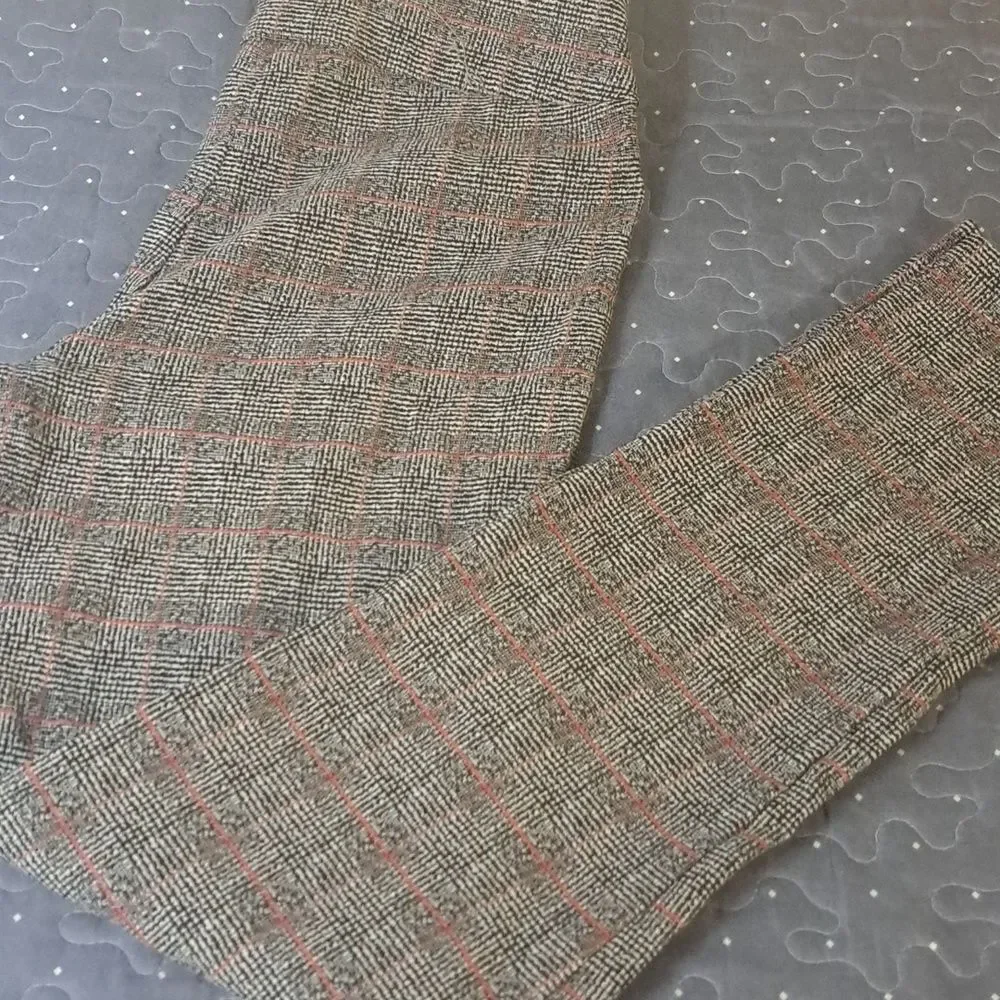 New Directions pull on pants size 8